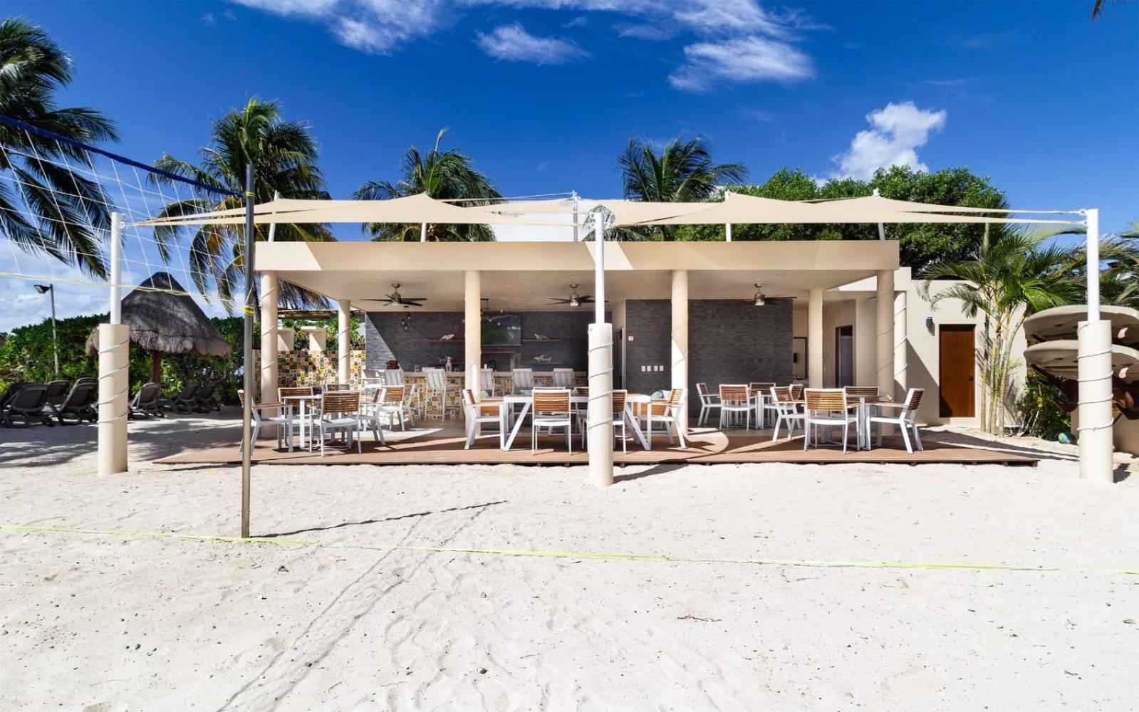 The Elements Oceanfront & Beachside Condo Hotel Playa del Carmen Exterior photo